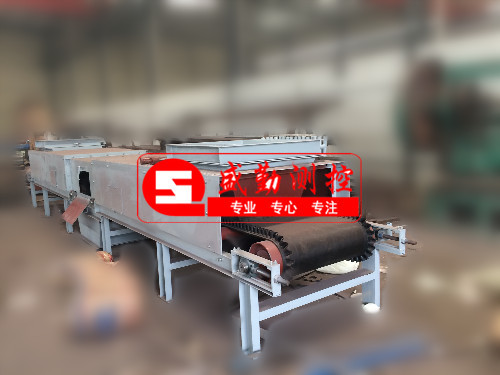 稱重給料機(jī)全封閉1_副本.jpg 稱重給料機(jī)全封閉1_副本.jpg